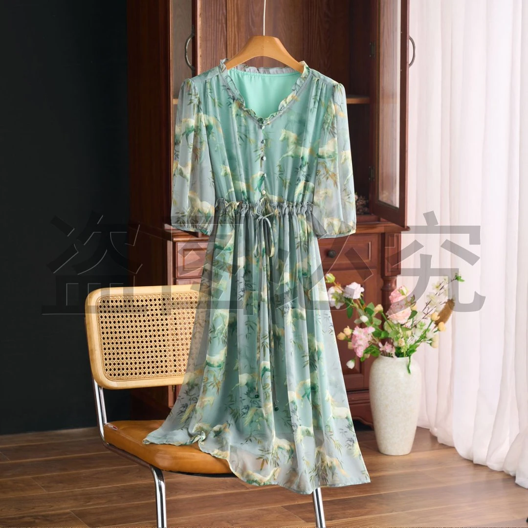 （翠竹骊影）2026年春夏季桑皱丝印花高腰显瘦连衣裙