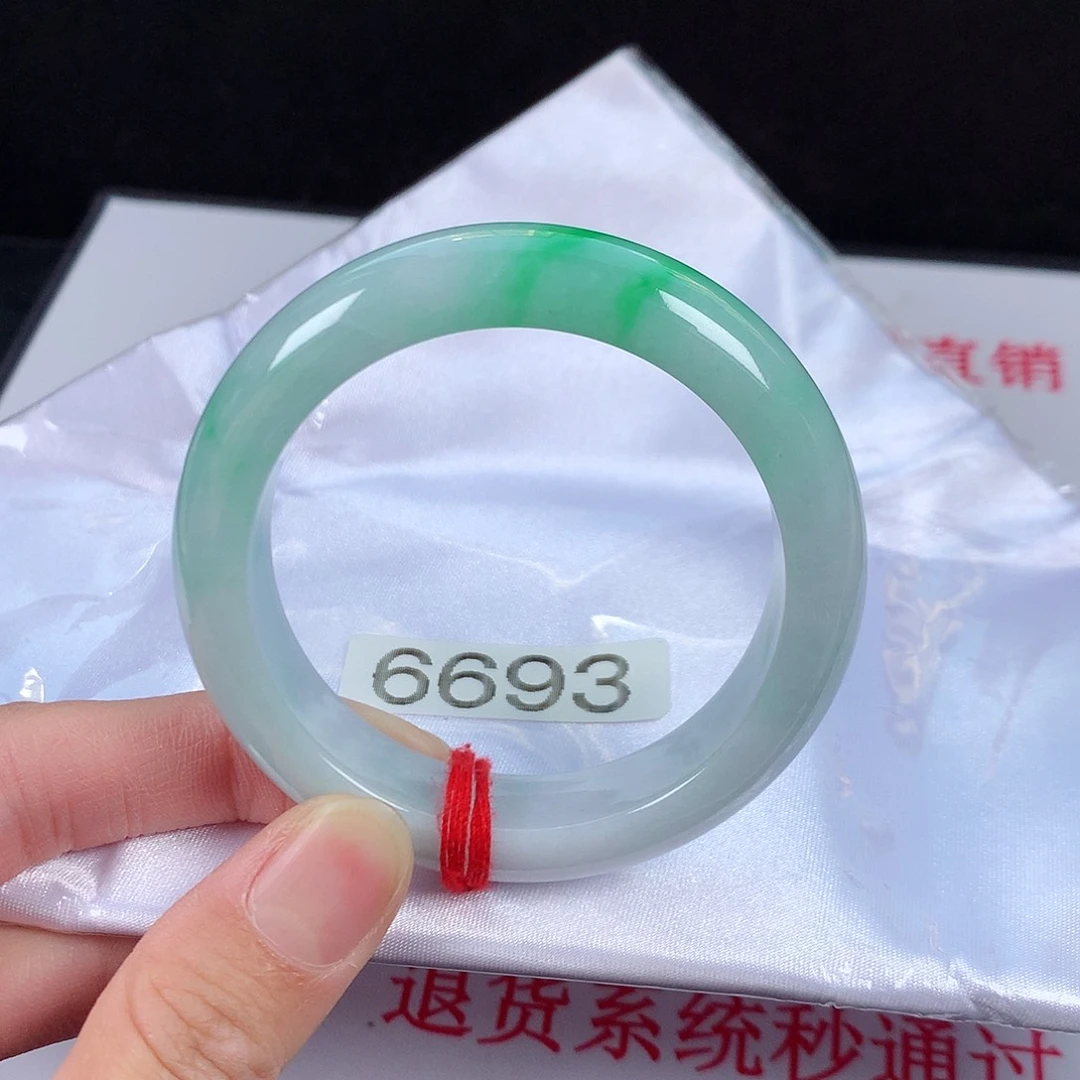 【闪购商品】翡翠手镯未镶嵌50圈口