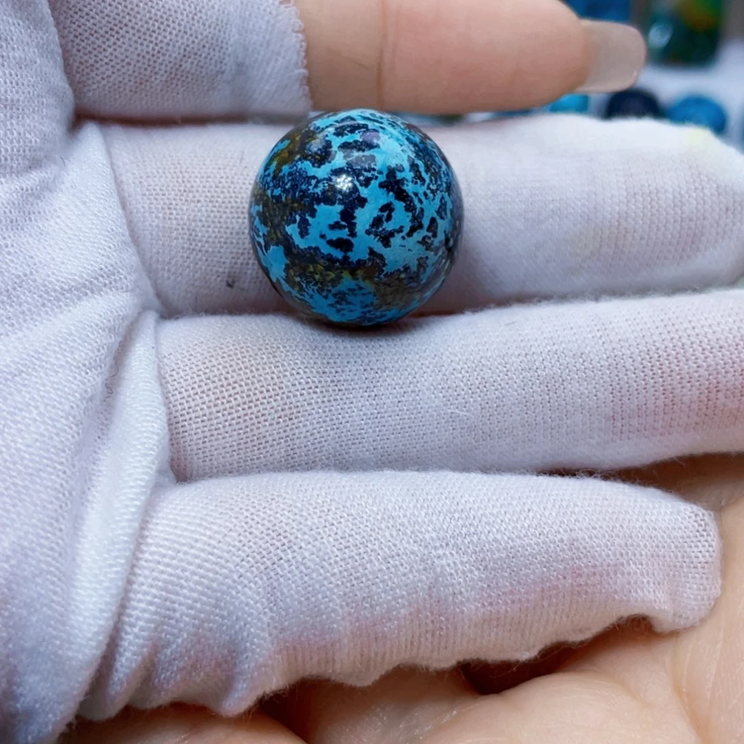 绿松石未镶嵌饰品