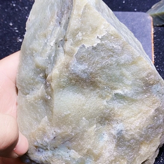 和田玉（糖玉）未镶嵌珠宝半成品