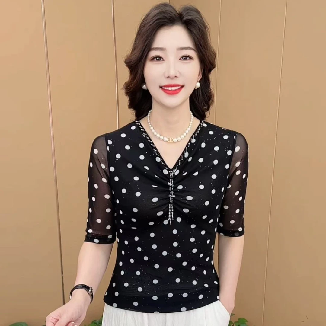 早秋新款时尚V领手工串珠法式常规洋气百搭女士弹力打底衫K25328