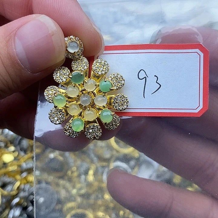 翡翠未镶嵌戒指93