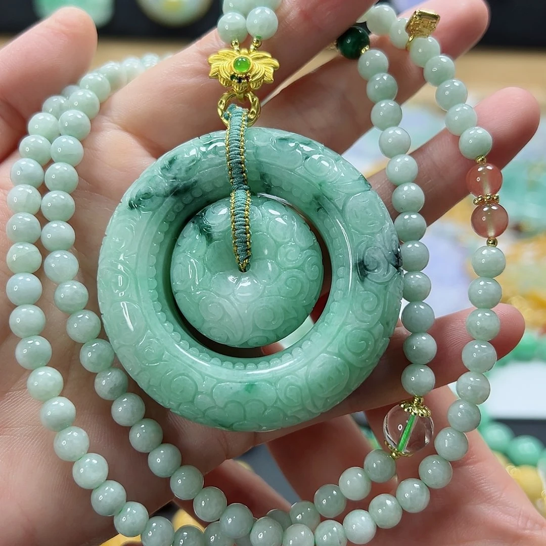 颈饰未镶嵌翡翠吊坠