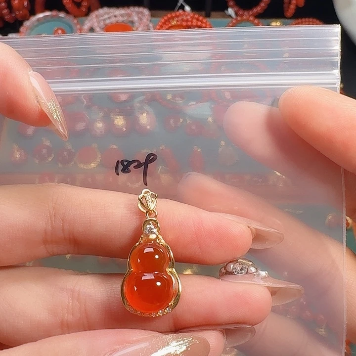 南红玛瑙银S925镶嵌吊坠