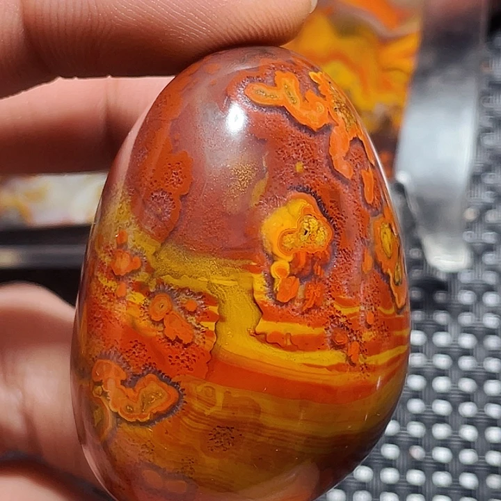 玛瑙/玉髓玛瑙未镶嵌行**止