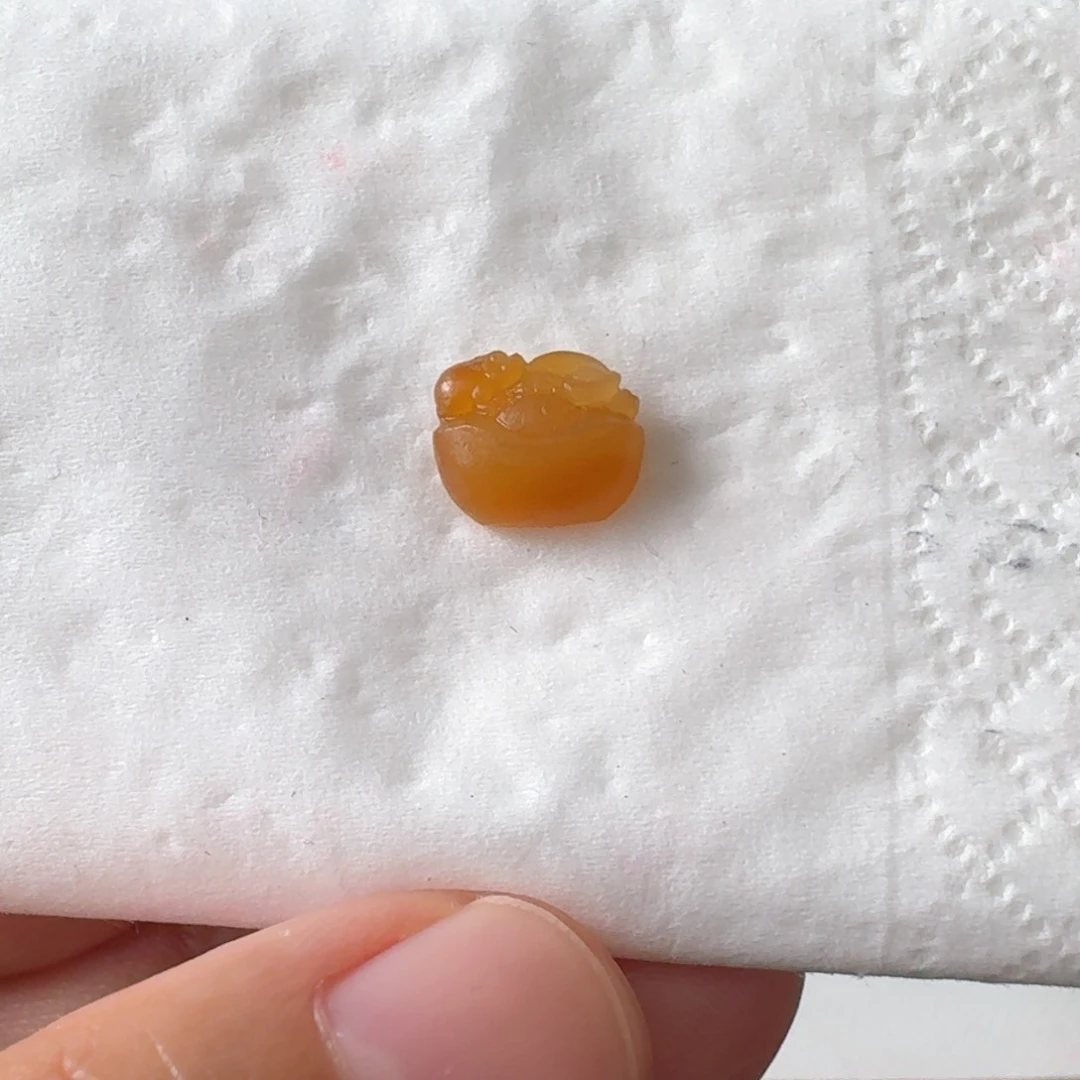 定制翡翠未镶嵌聚宝盆