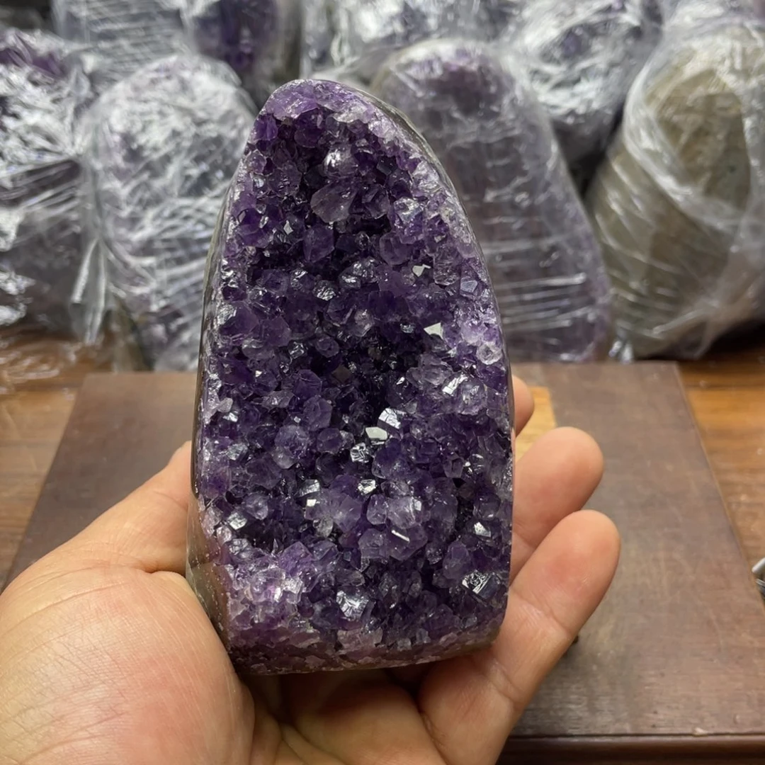 水晶大型摆件（非配饰）未镶嵌