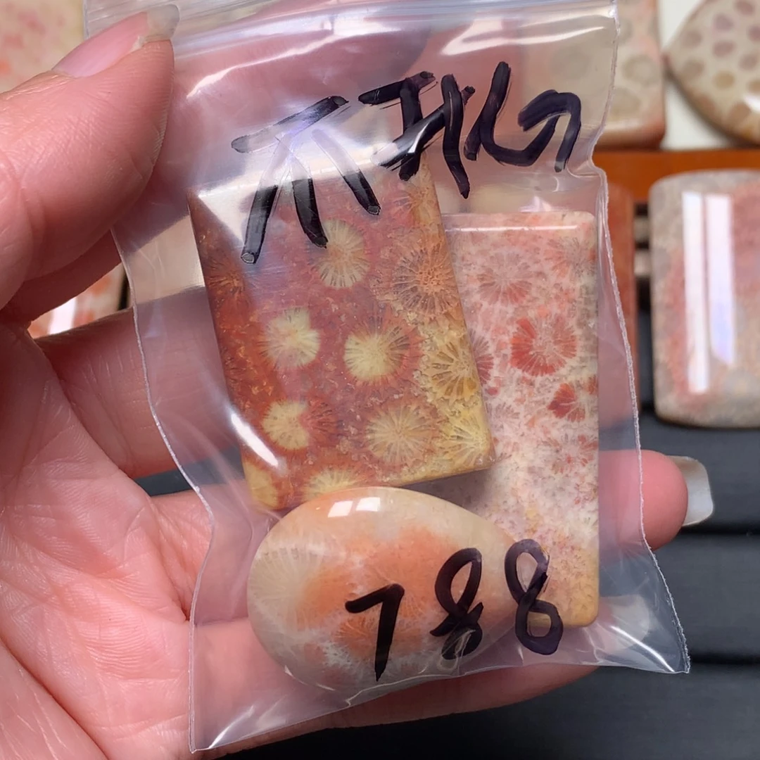 不***觉硅化玉未镶嵌吊坠无事牌手排平安扣