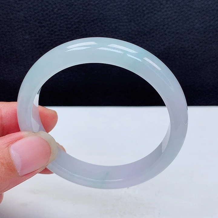 翡翠手镯未镶嵌54.8