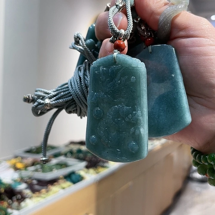 【闪购商品】和田玉（糖玉）颈饰未镶嵌