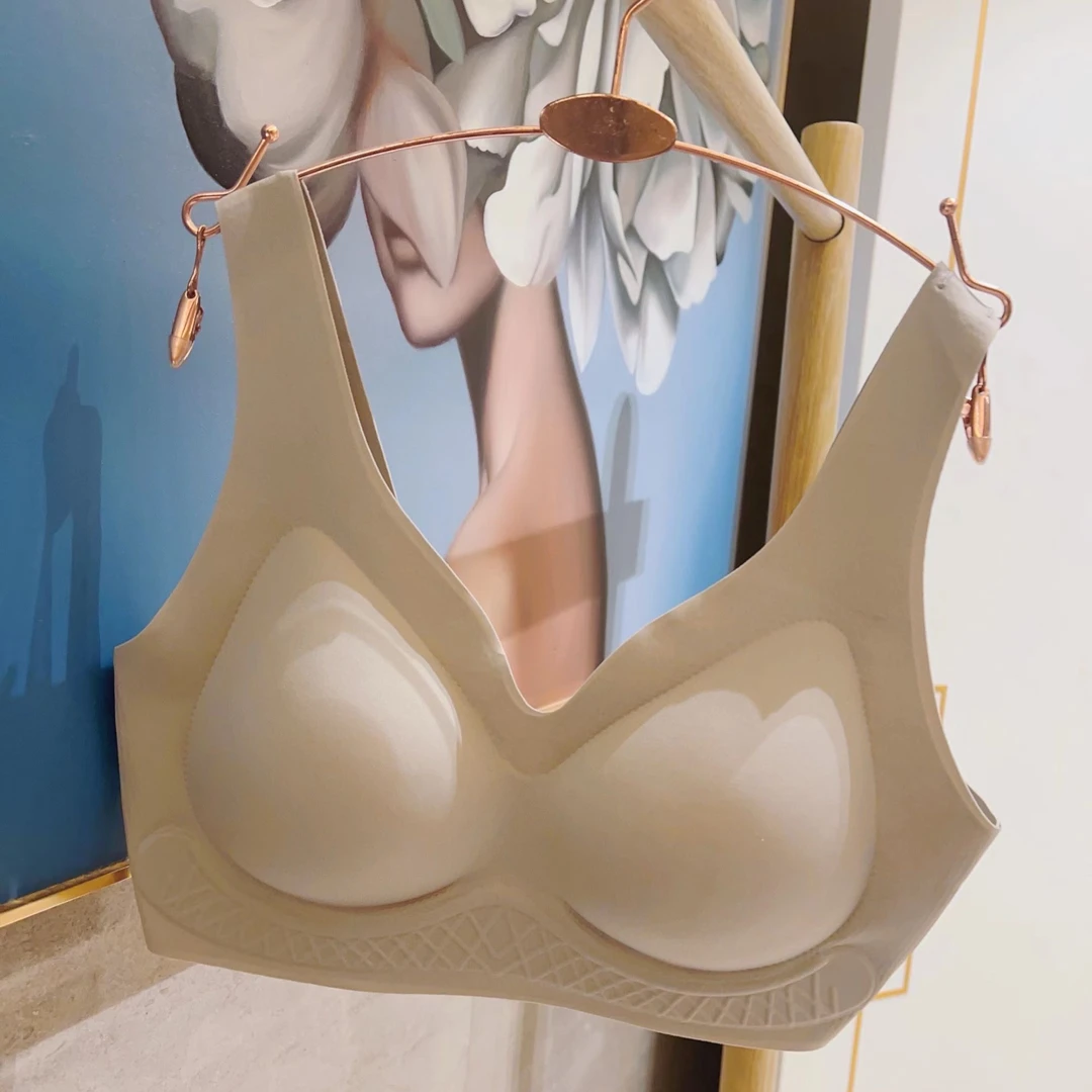 2401运动文胸无钢圈三排扣 软支撑防垂舒适上托提拉胸罩