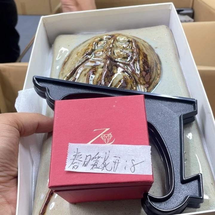 瓷片～****～瓷片哈哈哈哈哈