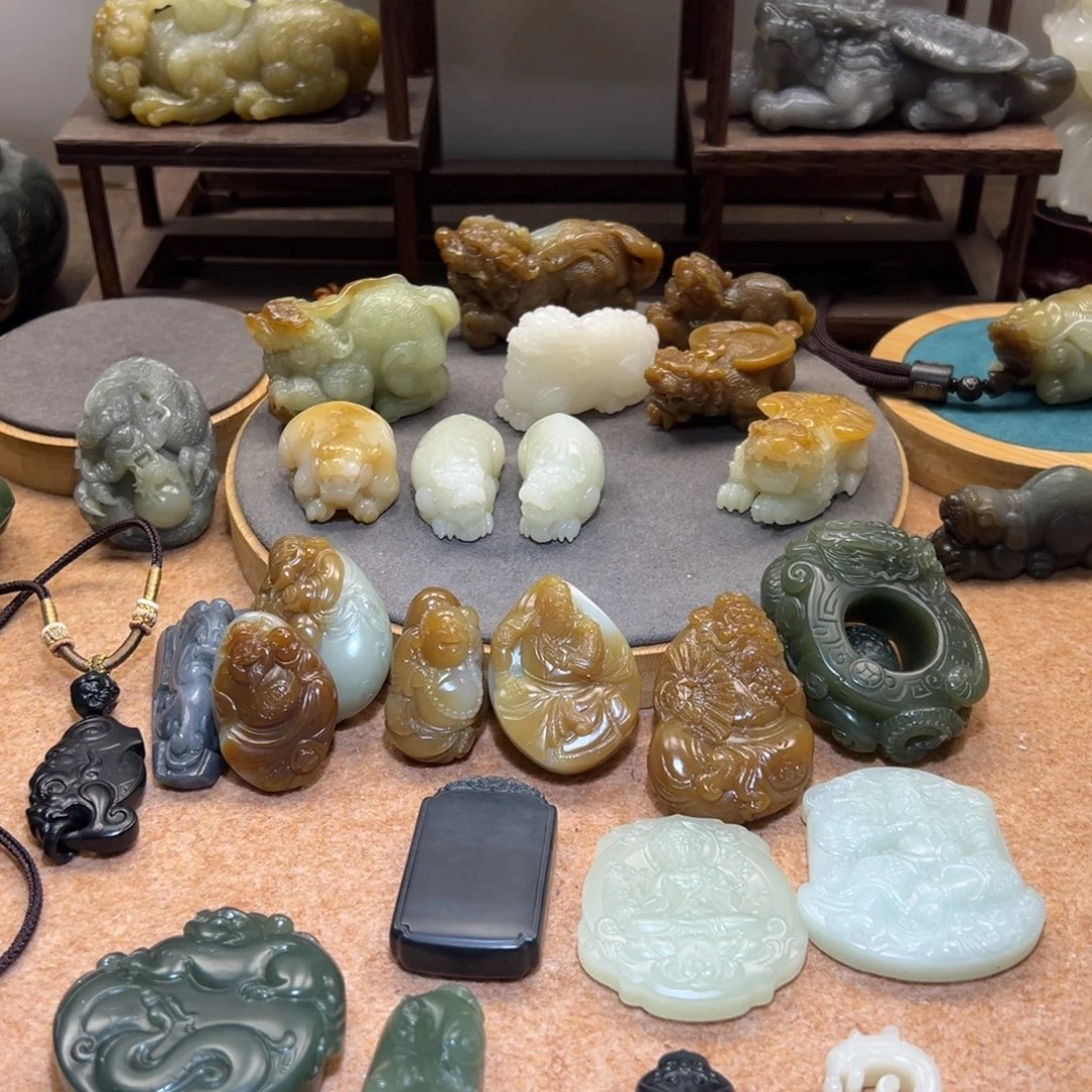 和田玉未镶嵌挂件