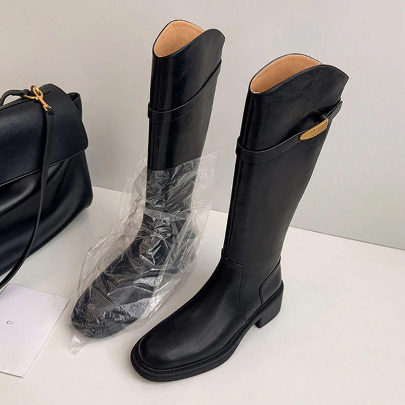 真皮时尚金属扣小个子V口高筒靴女百搭中粗跟后拉链长筒骑士靴子