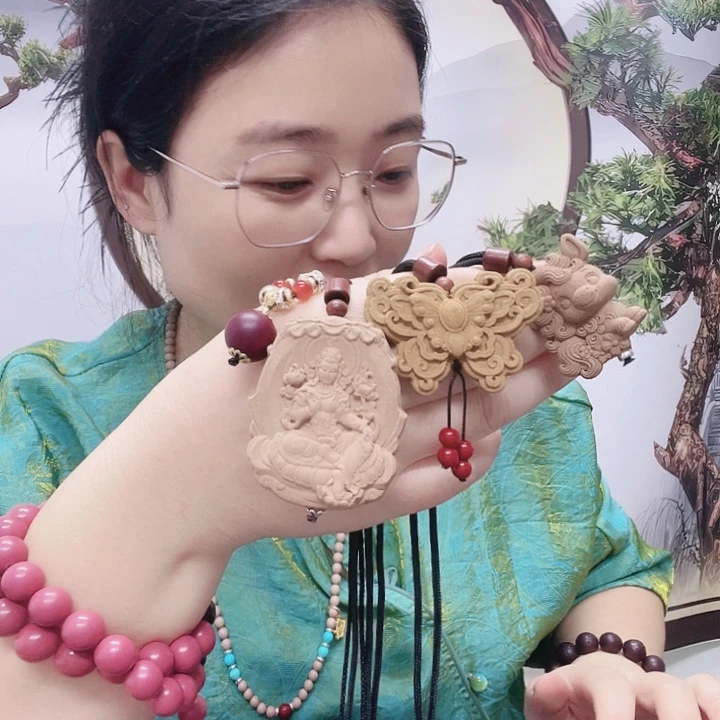 绿度母➕蝴蝶➕单珠项链➕小马