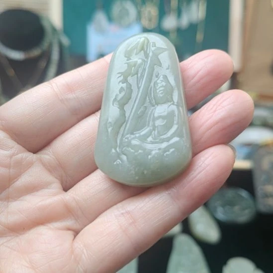 和田玉未镶嵌挂件