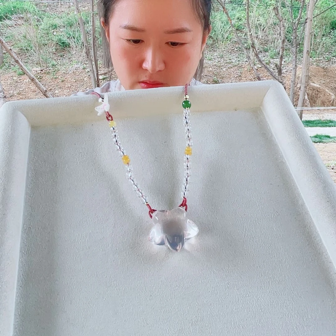 未镶嵌颈饰水晶水晶