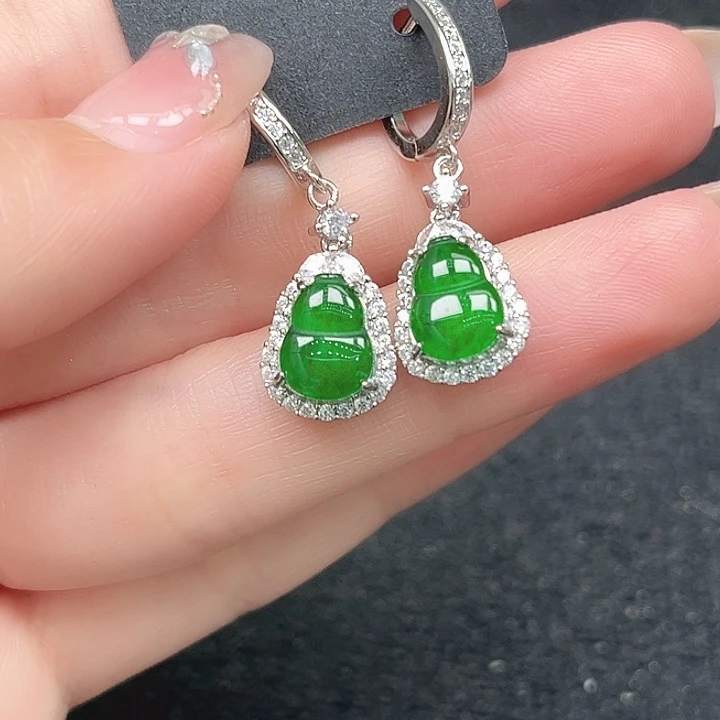 翡翠未镶嵌挂件翡翠