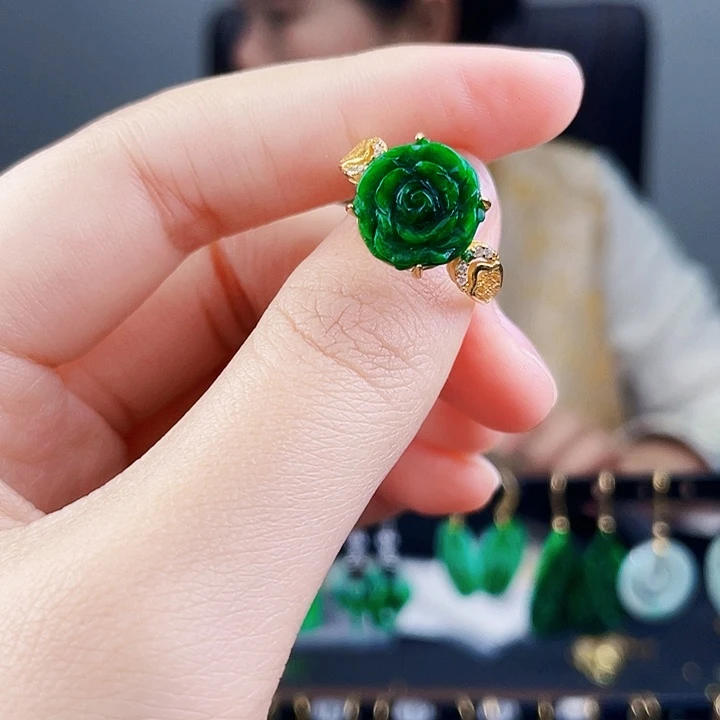 翡翠戒指银S925镶嵌饰品