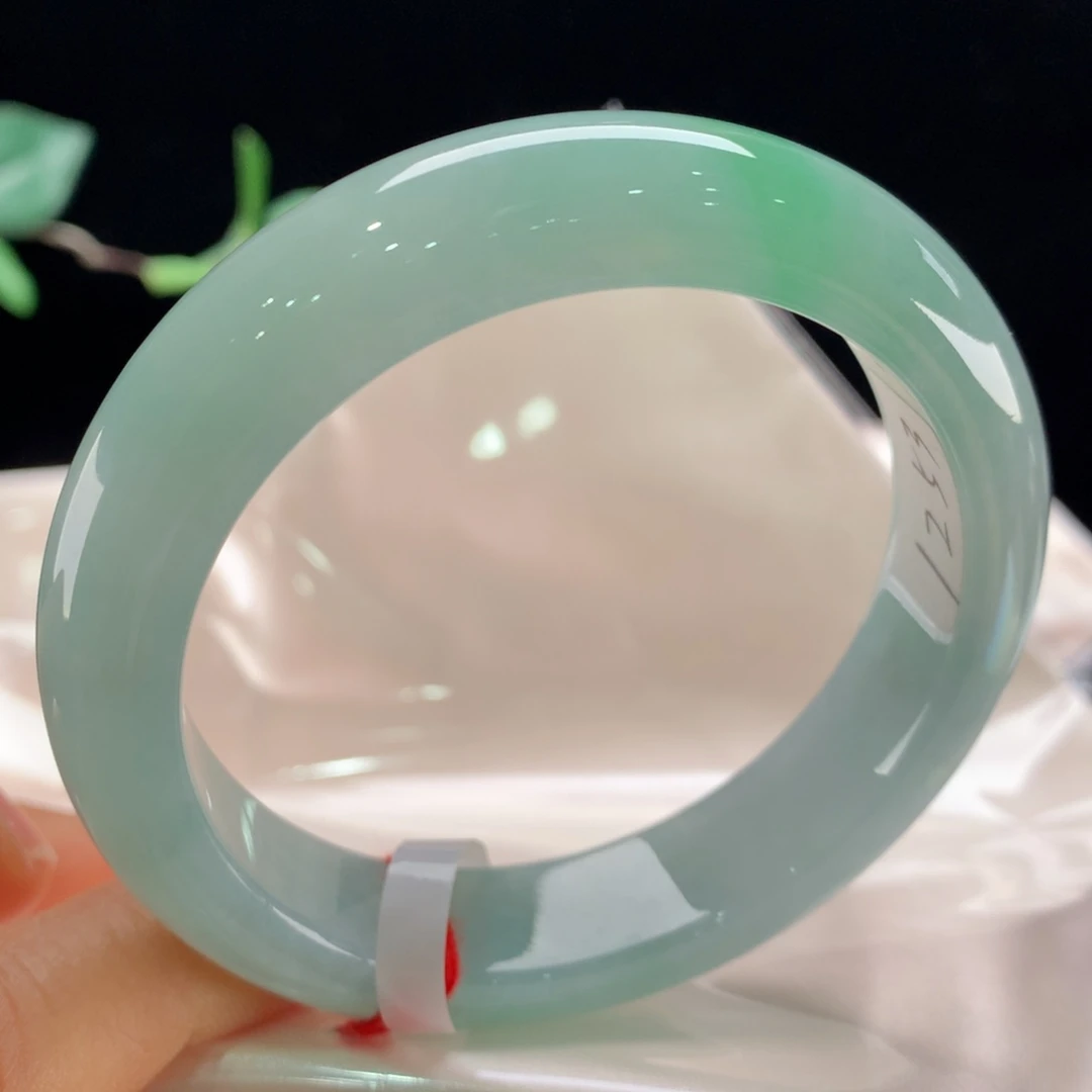 翡翠未镶嵌手镯1253