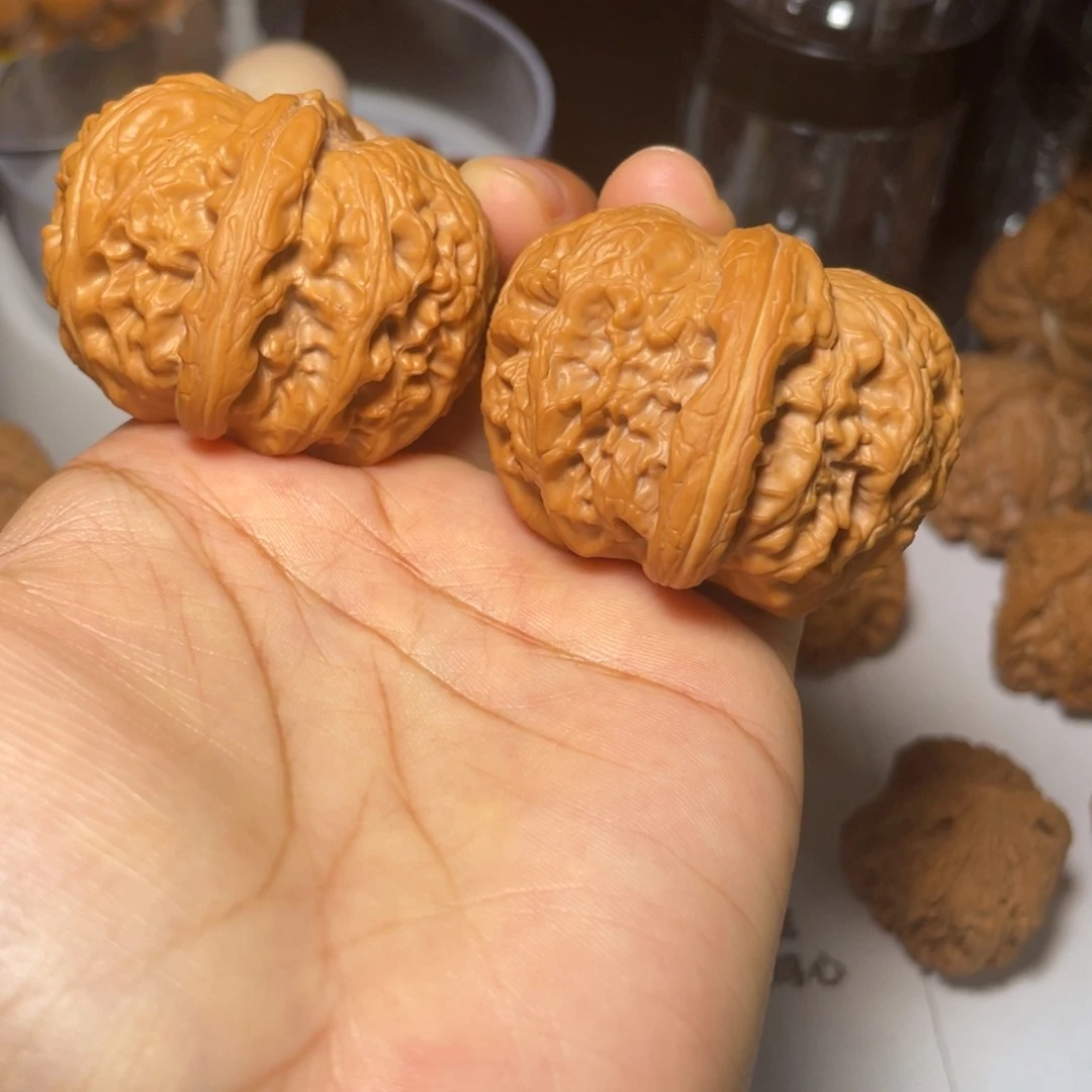 文玩核桃把件元宝46尺