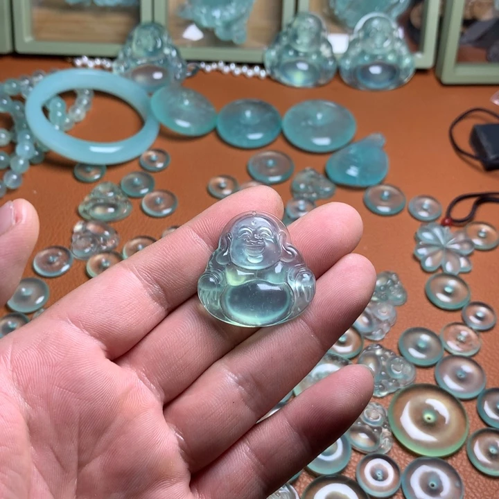 望***️蛇纹石玉未镶嵌挂件