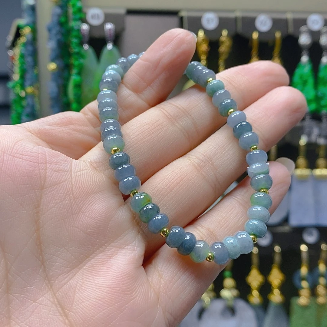 未镶嵌翡翠耳饰翡翠