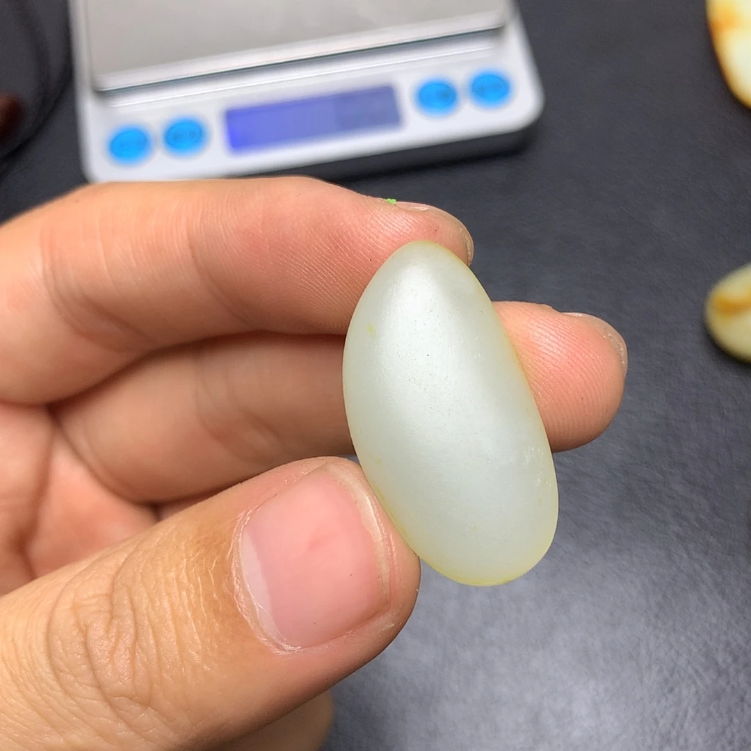 和田玉未镶嵌摆件