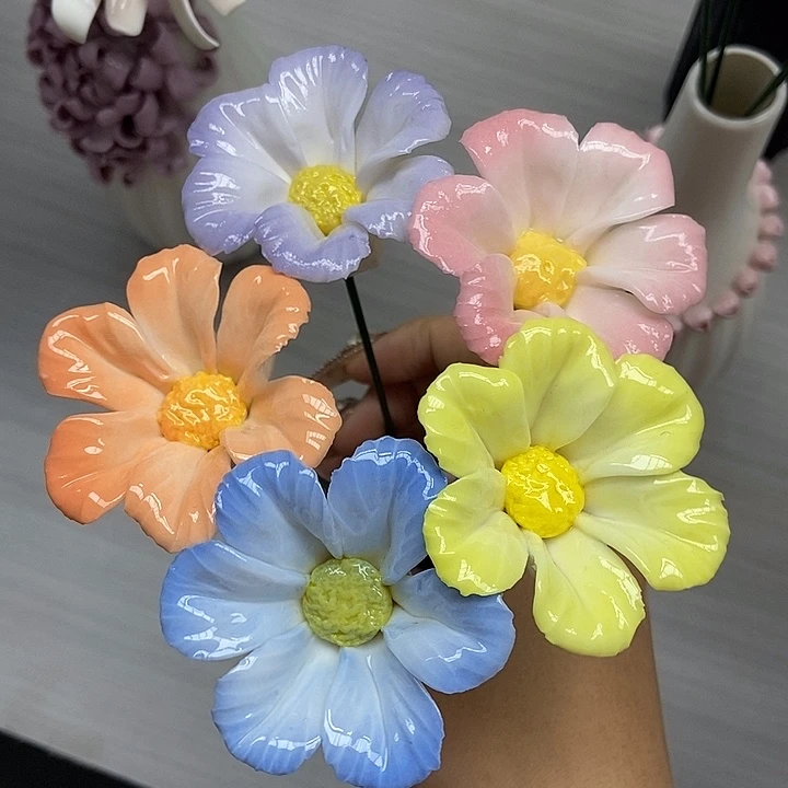 陶瓷纯手工捏花设计