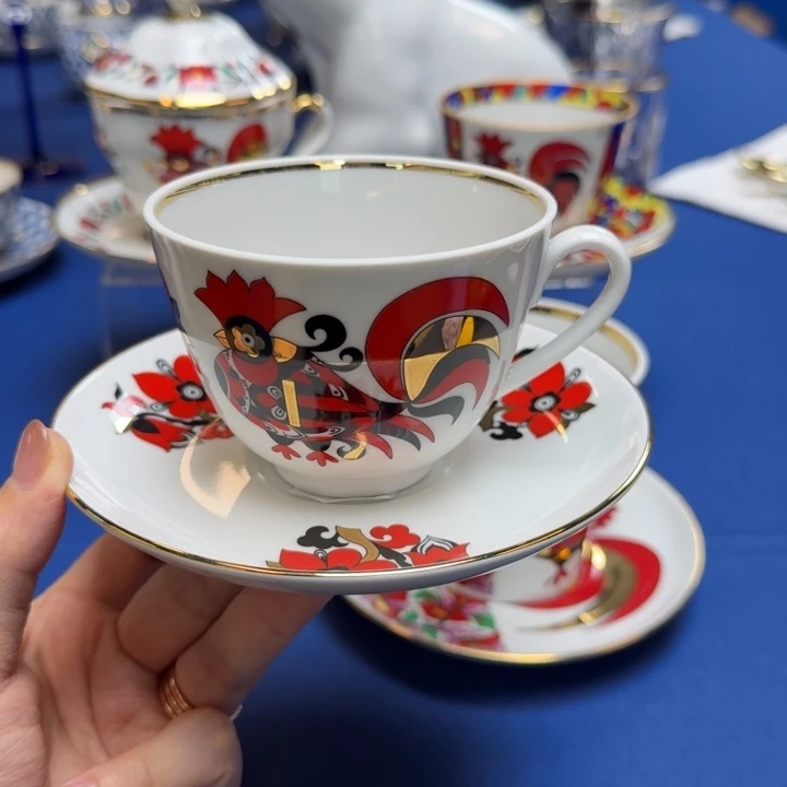 俄皇每天九点开播（红公鸡杯碟