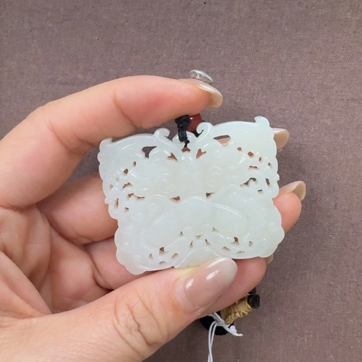 未镶嵌和田玉挂件