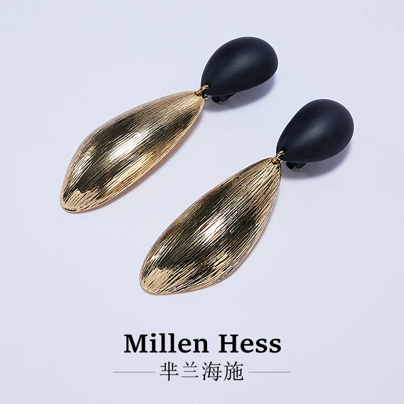 铜合金耳饰 亚斯耳环秋冬高级感2025女爆新款正品网红高贵上档次