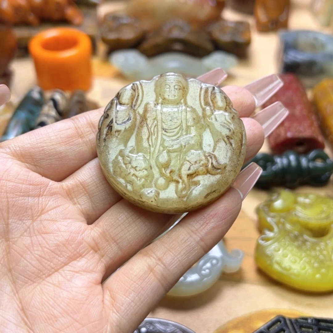 【闪购商品】蛇纹石玉颈饰未镶嵌