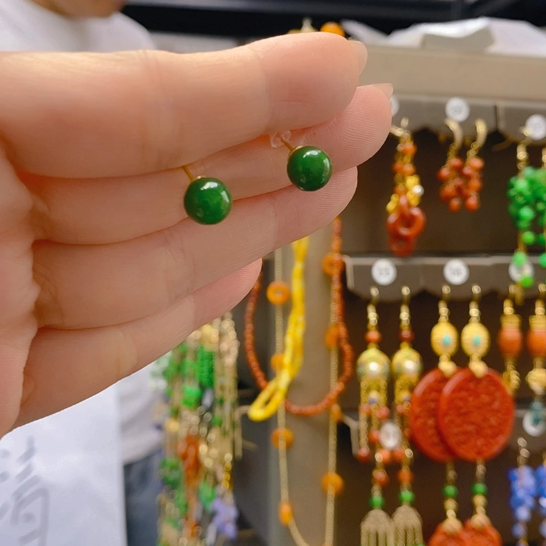 翡翠合金耳饰翡翠