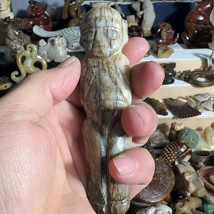 牧***马和田玉（糖玉）未镶嵌挂件