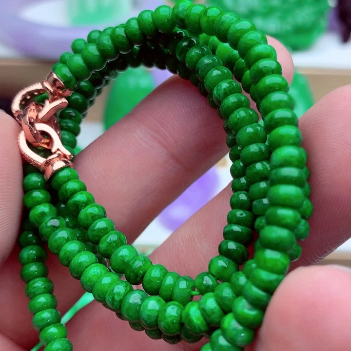 翡翠未镶嵌毛衣链