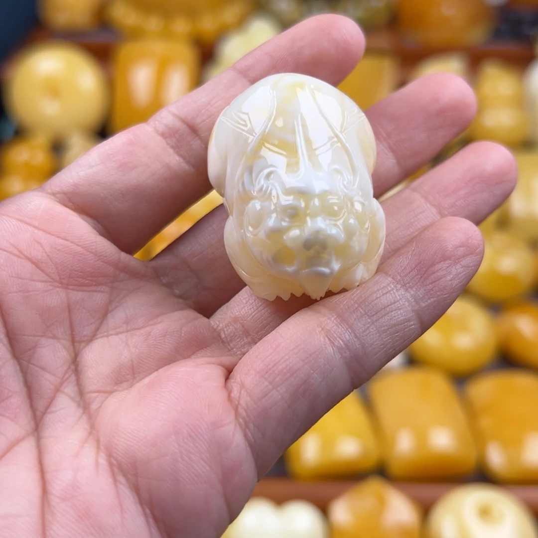 琥珀颈饰未镶嵌纯天然琥珀蜜蜡无优化