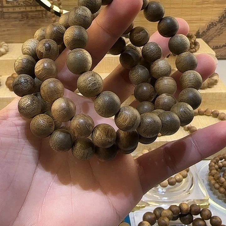 小***苏沉香手串达拉干1.1