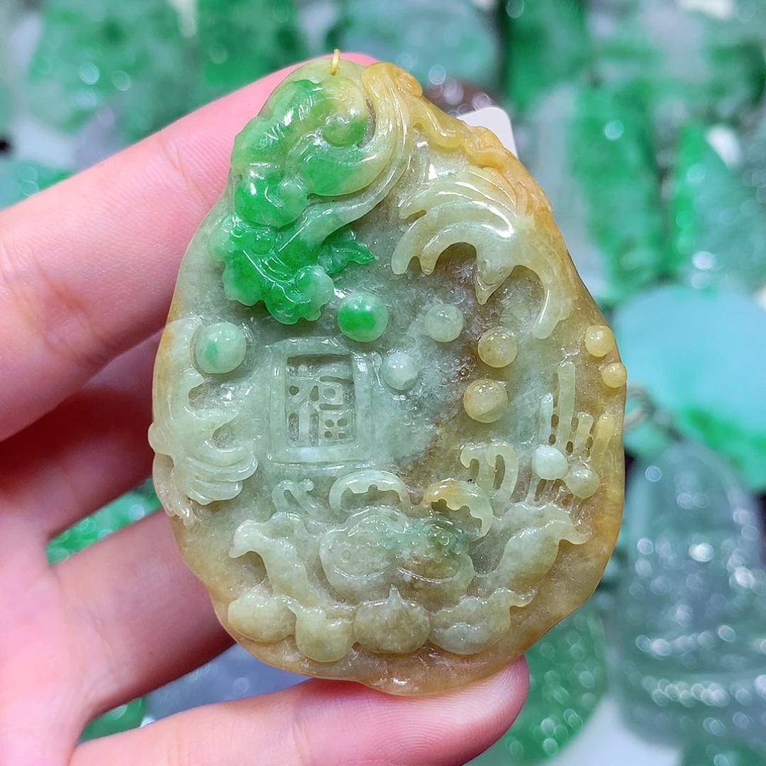 吊坠(不含链)未镶嵌翡翠