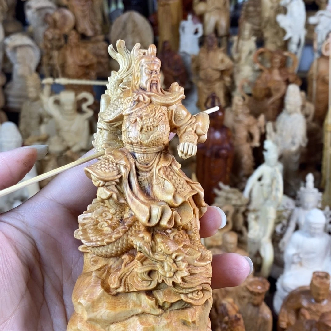 ◥***◤木微瑕崖柏木纹12御龙关公