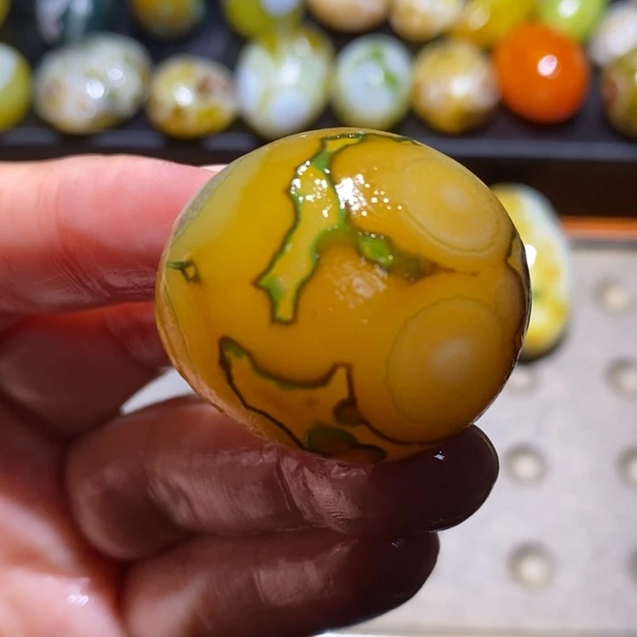 未镶嵌玛瑙/玉髓珠宝半成品157