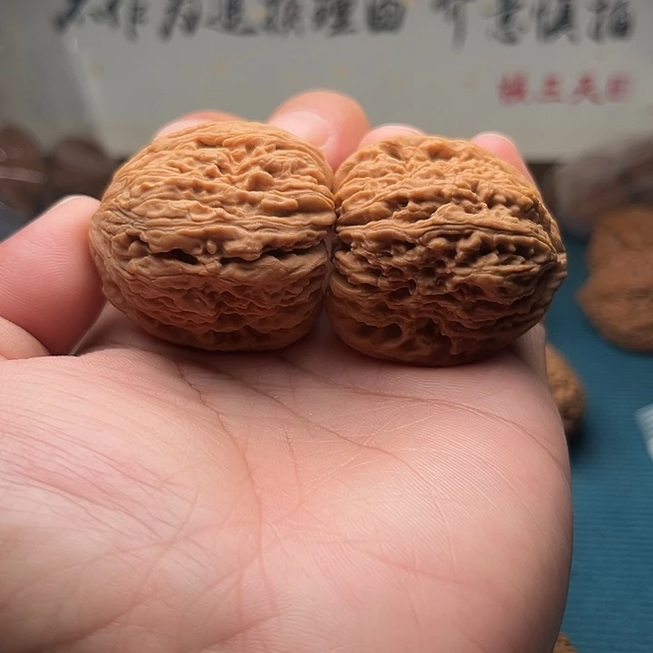 种***花吊坠文玩核桃113文玩核桃南疆石