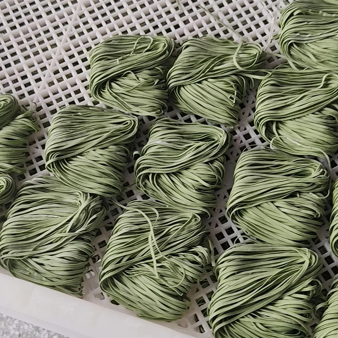 新品山货艾草面条