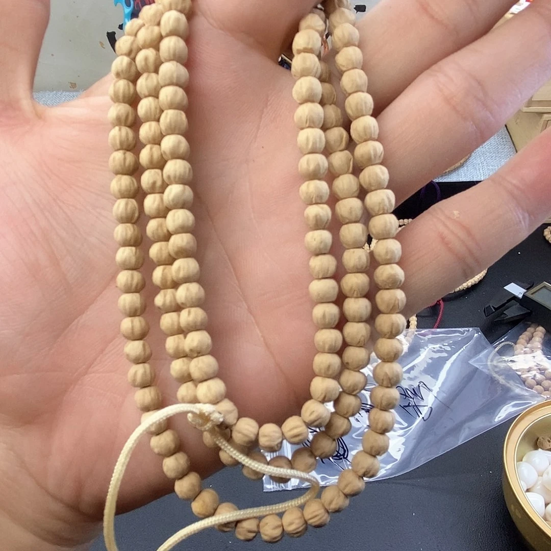 吊坠柏香籽/百香籽老**?