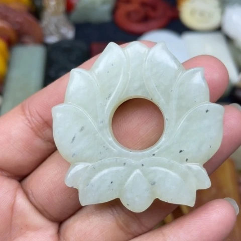 蛇纹石玉颈饰未镶嵌86