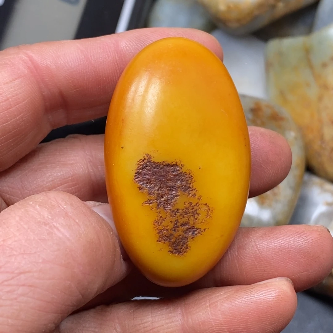 和田玉（糖玉）挂件未镶嵌
