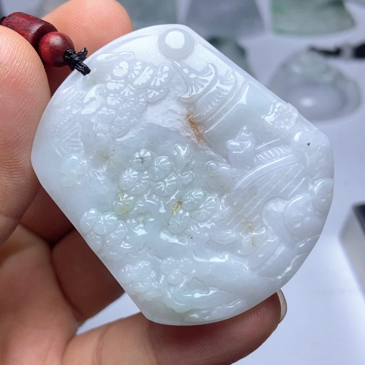 翡翠未镶嵌颈饰翡翠