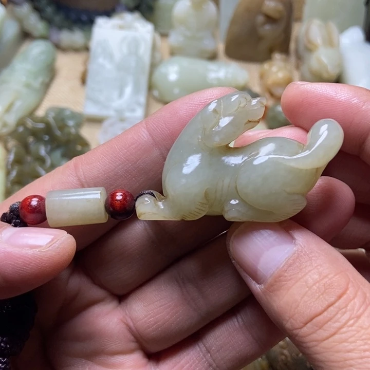 和田玉未镶嵌挂件