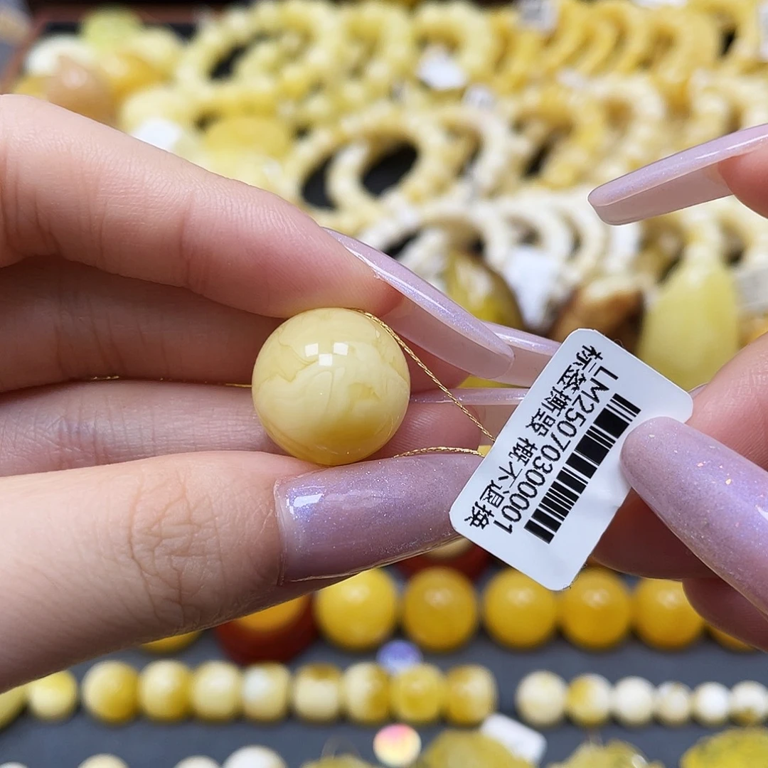 琥珀未镶嵌裸石圆珠16.6mm