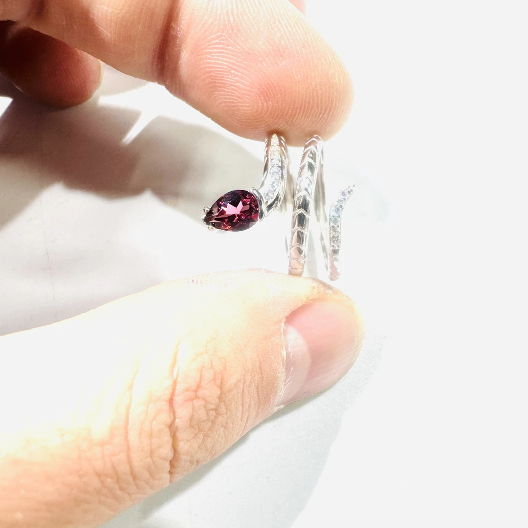 天然石榴石卷卷蛇戒指/通体s925银/2906